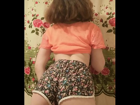 ❤️ دختر جوان سکسی که شورتش را جلوی دوربین در می آورد ️ سوپر سکس در پورنو fa.sex-porntube.ru ❌️❤